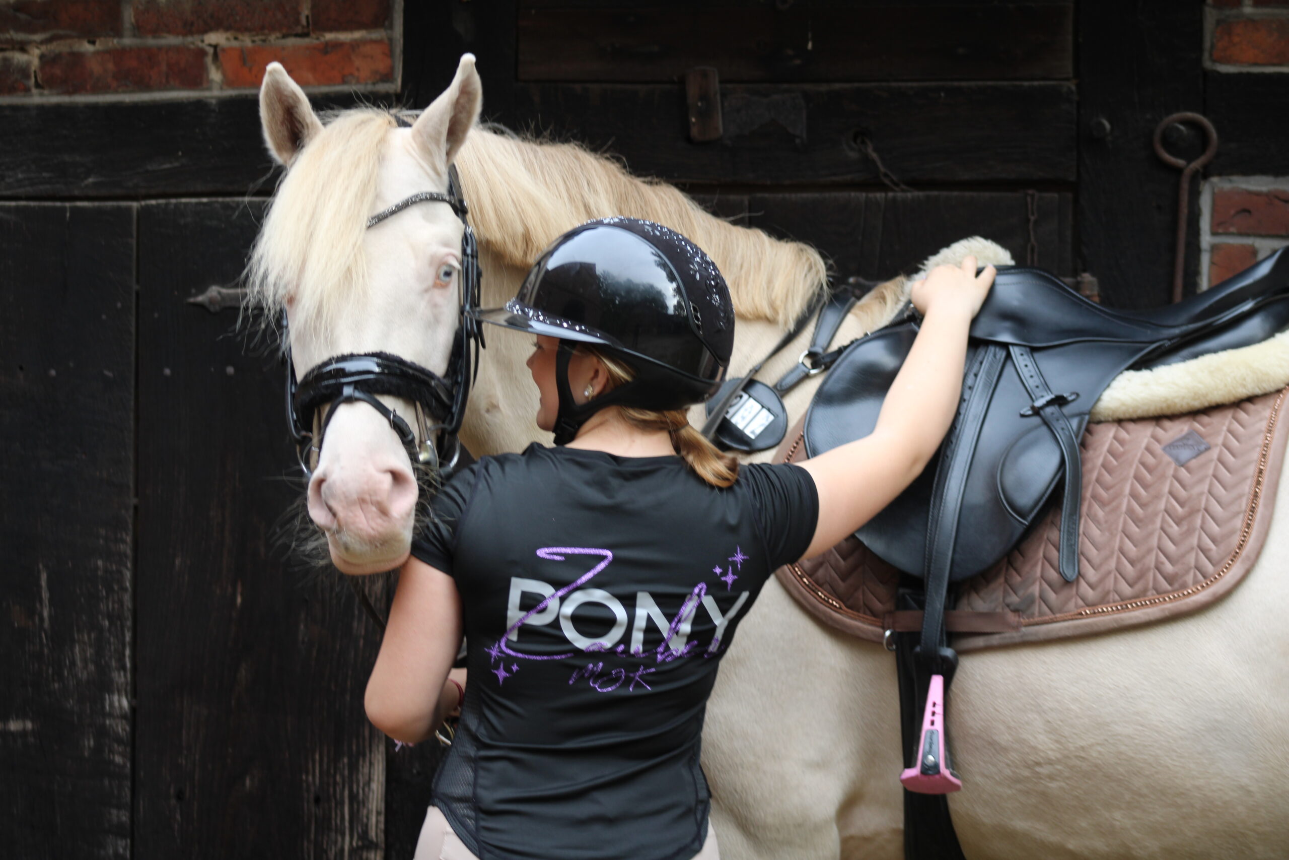 Fleur D` Emmi  Ärmelloses Spitzenshirt